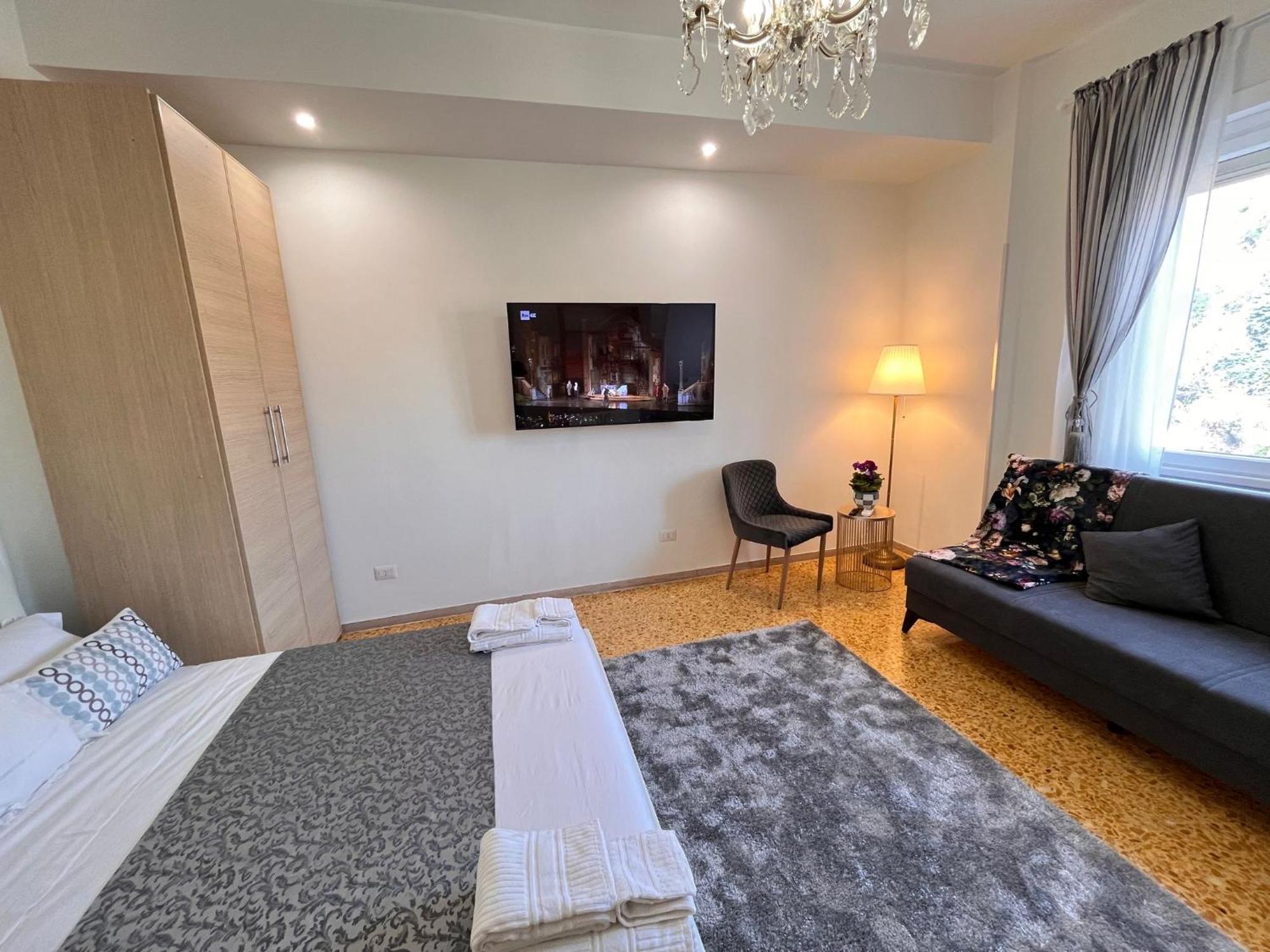 Little Vatican House Apartamento *
